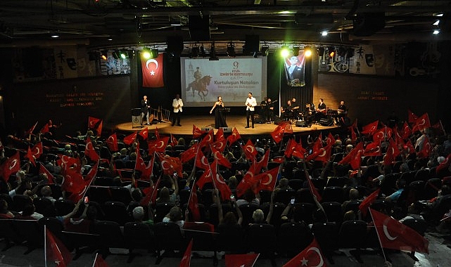 Kurtuluşun notaları Karşıyaka’da yankılandı