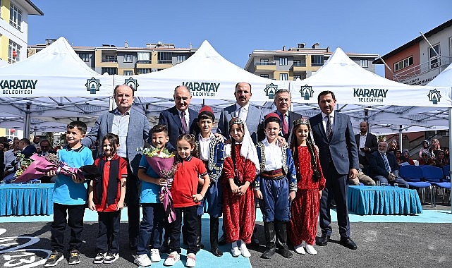 Lider Altay Yeni Eğitim-Öğretim Yılının Birinci Gününde Öğrencilerin Heyecanına Ortak Oldu
