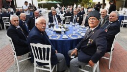 Lider Aydın şehit yakınları ve gaziler ile bir ortaya geldi