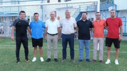Lider Topaloğlu’ndan futbolculara yemek