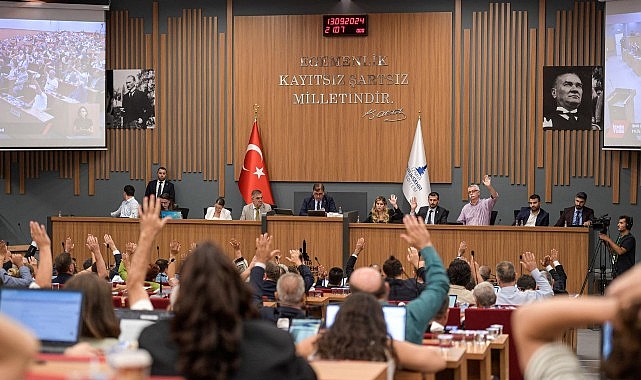 Lider Tugay: Hürmet ve bağlılıkla kentimize hizmet edeceğiz