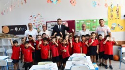Lider Yıldız’dan Öğrencilere Sürpriz