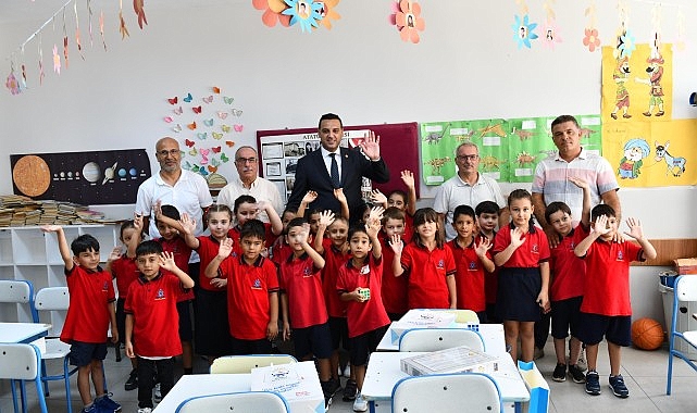 Lider Yıldız’dan Öğrencilere Sürpriz