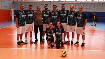 Nilüfer Belediyesi çalışanları filede buluştu