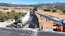 Otogar Yolunda 3. Kat Sıcak Asfalt Çalışması Başladı