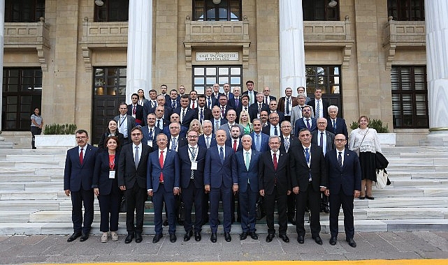 Rektör Budak, ‘YÖK 2030’a Gerçek Türk Yükseköğretim Vizyonu Toplantısı’na katıldı