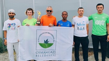 Şampiyon atletlerden Lider Aydın’a ziyaret