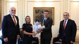 TBB ve İBB Başkanı Ekrem İmamoğlu, 310. kuruluş yıldönümünü kutlayan İstanbul İtfaiyesi gruplarını Saraçhane’de ağırladı