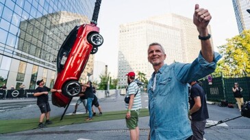 Yeni Nissan Qashqai, Dünya bungee jumping rekorunu kırdı