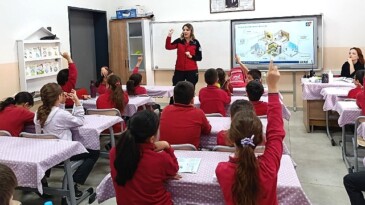 Afet Farkındalık Eğitimleri Devam Ediyor