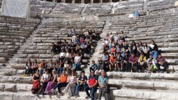 Antalya Büyükşehir’den Cumhuriyet Haftasında Çocuklara Aspendos-Side Tanıtım Gezisi
