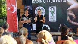 Armağan Portakal bayan çiftçilere “Toprağın Ritmini” anlattı
