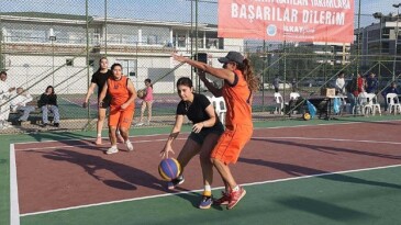 Basketbol Menderes’te Hoş