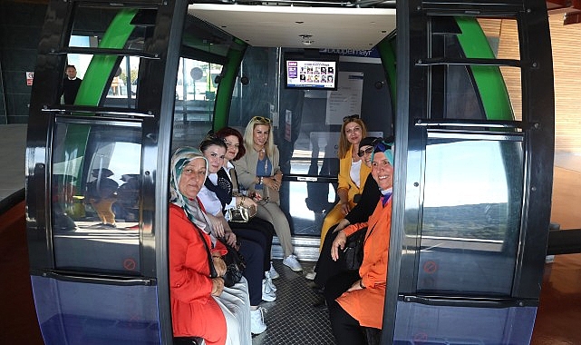 Bayan muhtarların teleferik gezisi