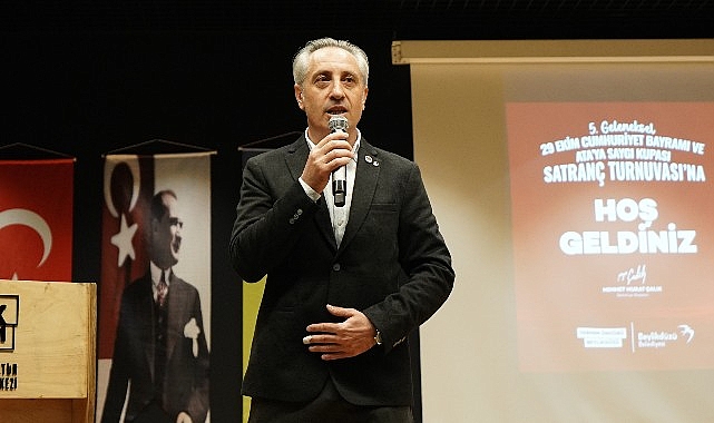 Beylikdüzü’nde 29 Ekim ve Ata’ya Hürmet Satranç Turnuvası’na Ağır İlgi