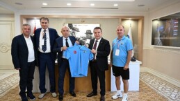 Bosna heyetinden Lider Böcek’e ziyaret