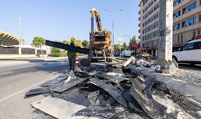 Büyük Kanal’da paklık harekâtı