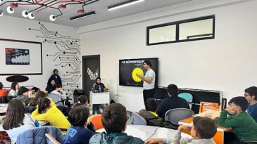 Canik’te Öğrencilere Akademik Eğitim