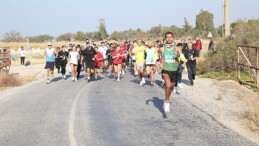 Çiğli’de ‘Cumhuriyet Koşusu’ coşkusu yaşandı