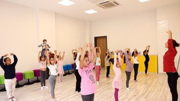 Çocuk Atölyeleri Fark Yaratıyor