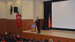 Dekan Prof. Dr. Gültekin yeni iletişimcilere “Hoş Geldiniz” dedi