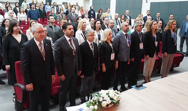 Ege Üniversitesinde “Herkes İçin Sıhhat Kongresi” başladı