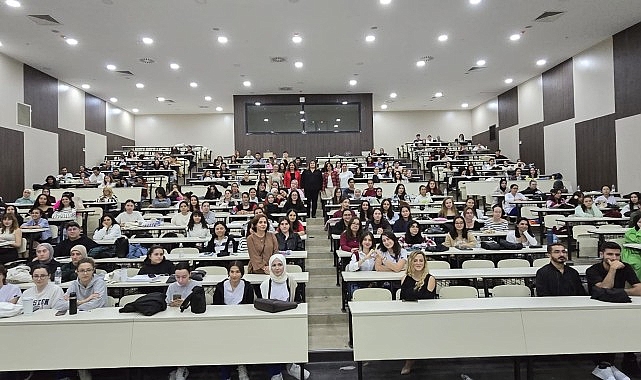 EÜ Hemşirelik Fakültesinden “Akranlar Buluşuyor” Aktifliği