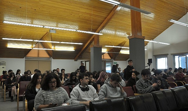 EÜ’de “Cumhuriyet Periyodu Ekonomisi” konuşuldu
