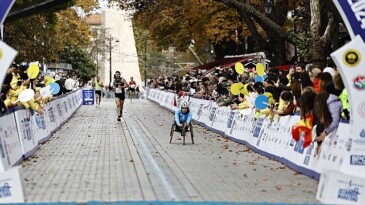 İstanbul Maratonu’na Bağcılarlı atletler damgasını vurdu