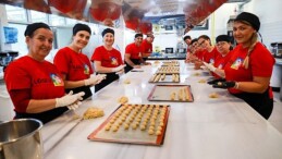 Karşıyaka’nın mutfağı lösemili çocuklar için üretti