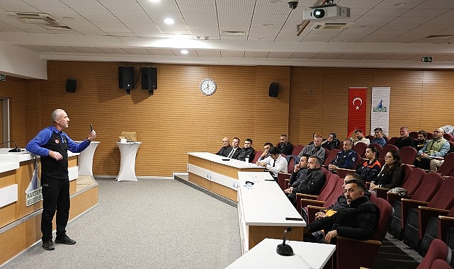 Kartepe’de AFAD Çalışanına Teorik Eğitim