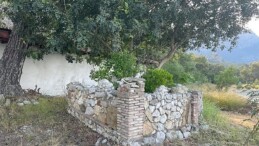 Kemer’de Osmanlı’dan kalma mezar