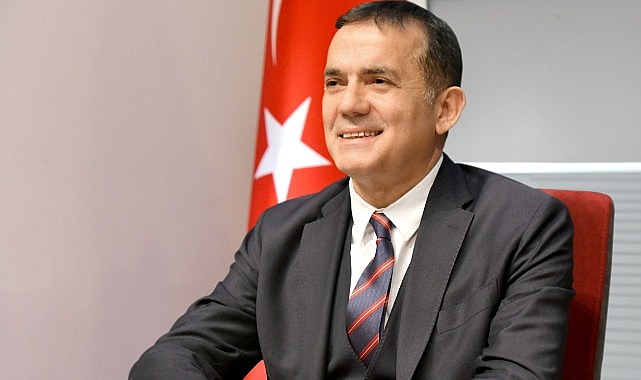 Lider Abdullah Özyiğit, 29 Ekim Cumhuriyet Bayramı’nı kutladı