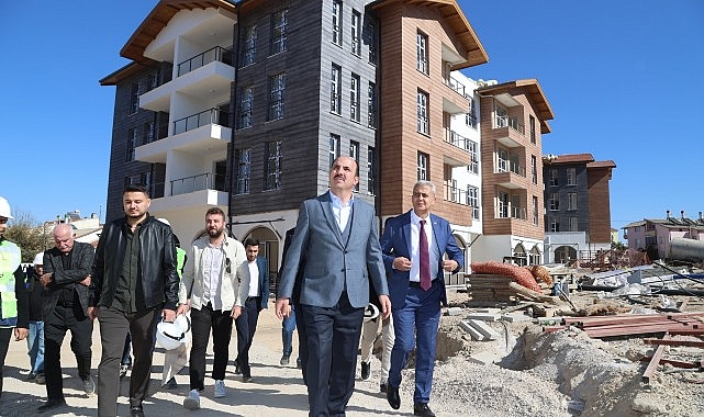 Lider Altay Kadınhanı İlçe Merkezindeki Kentsel Dönüşüm Çalışmalarını İnceledi