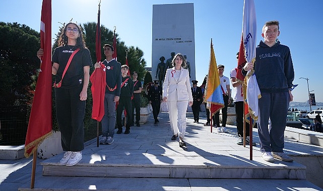 Lider Dedetaş, 29 Ekim Cumhuriyet Bayramı Hasebiyle İşçisiyle Bayramlaştı