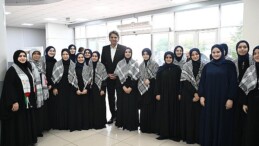 Lider Kocaman yeni hafızları tebrik etti.
