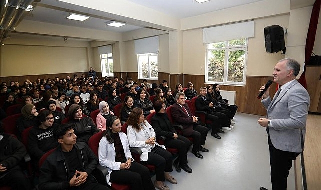 Lider Taban Naire Çikayeva Anadolu Lisesi Öğrencileriyle Buluştu