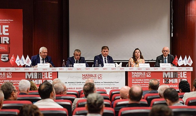 Lider Tugay mermer bölümünün temsilcileriyle buluştu İzmir MARBLE 2025’e hazırlanıyor