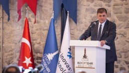Lider Tugay’dan akıllı idare sistemi gayesi “Dünyanın en ileri kentlerinden biri haline gelmeyi hedefliyoruz”