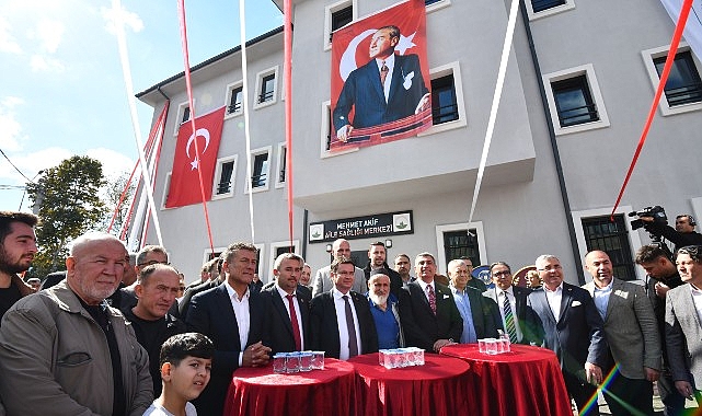 Mehmet Akif Mahallesi’ne 4’ü 1 ortada hizmet