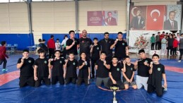 Menemen Belediyesi Güreş Grubu Vilayet Şampiyonu Oldu