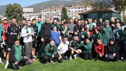 Özel çocuklardan Kocaelispor’a özel ziyaret