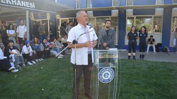 Prof. Dr. Ekşi “Ani kalp durmalarında birinci 5 dakika çok önemli”