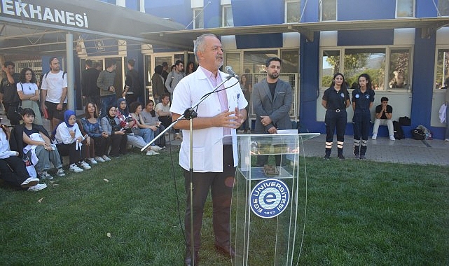 Prof. Dr. Ekşi “Ani kalp durmalarında birinci 5 dakika çok önemli”