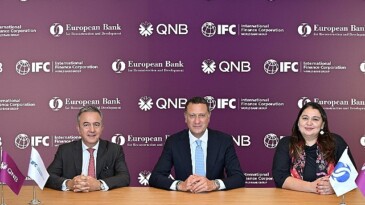 QNB Türkiye, 125 milyon USD fiyatında yeşil ve mavi tahvil ihracıyla, Türkiye’nin birinci mavi tahvil ihracına imza attı