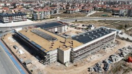 Selçuklu Belediyesi tarafından Konya’ya kazandırılacak olan Türkiye’nin en kapsamlı ve çağdaş Hoş Sanatlar Lisesi’nin imali tüm süratiyle devam ediyor.