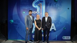 Türkiye’nin birinci dijital bankası Hayat Finans, 1 yaşında!