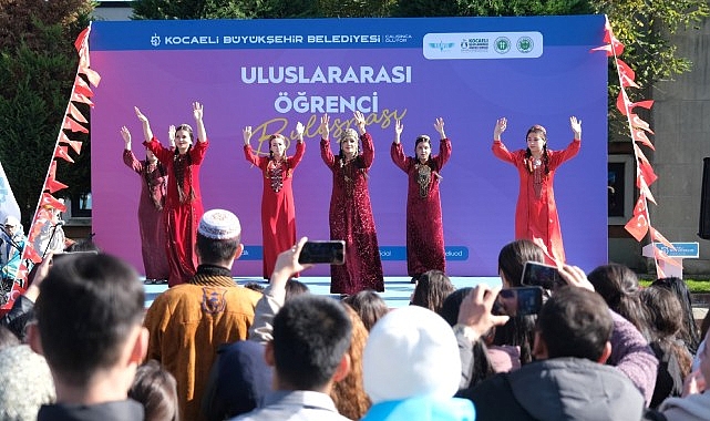 ‘Uluslararası Öğrenci Buluşması’nda kültürler buluştu