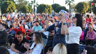 VoSahne’den Beach Park’ta Antalyalılara müzik şenliği