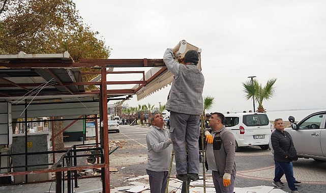 Akçay kordonda etraf düzenlemeleri